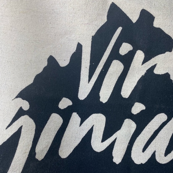 “𝗩𝗶𝗿𝗴𝗶𝗻𝗶𝗮” Graphic Print Canvas Drawstring Bag - Picture 3 of 3